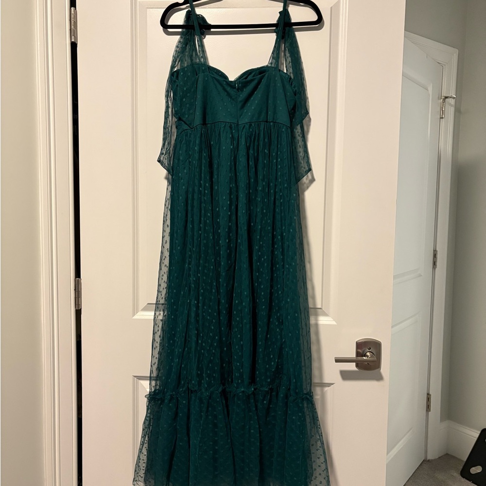 Elegant Green Maxi Dress